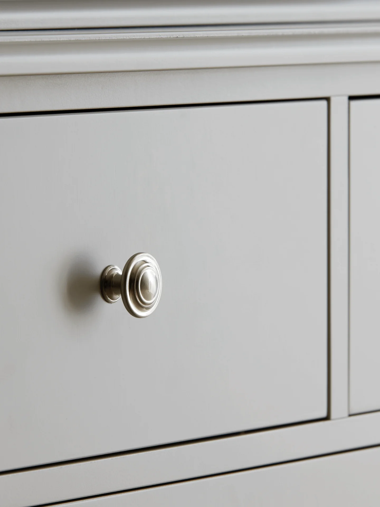 Portland small chest of drawers - Image 3