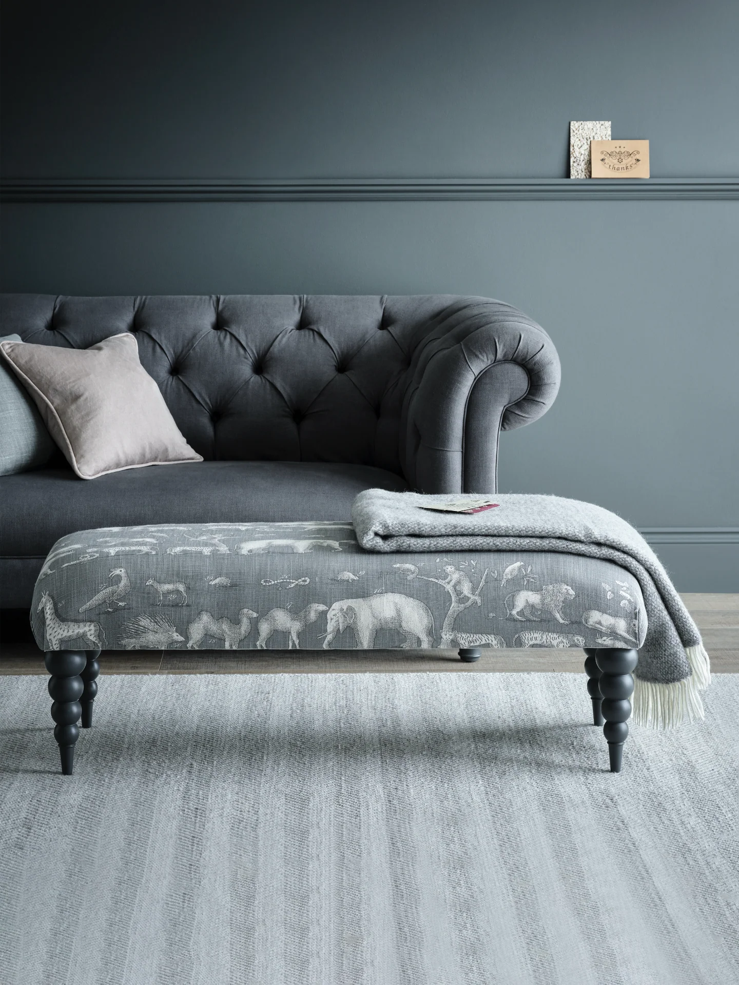 Ripley Tudor footstool - Image 2